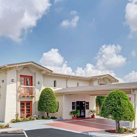 Travelodge By Wyndham North Richland Hills/Dallas/Ft Worth Extérieur photo